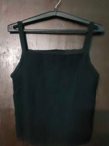 Chic Black Sleeveless Top