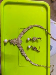 Amicable Diamond Set
