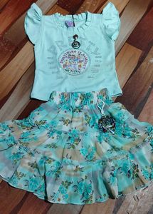 Girls Cute Mint Green T-shirt and Skirt Set