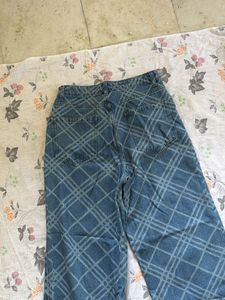 Unique Plaid Wide-Leg Jeans