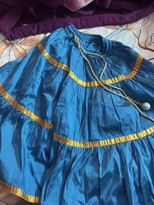 Atun lehenga 3-4 years