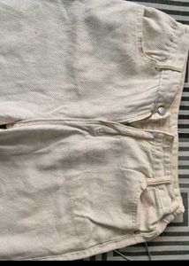 Cream Relaxed Fit Jeans