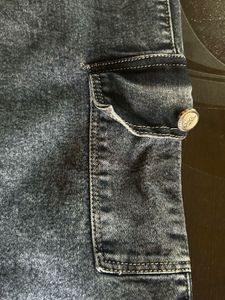 Stylish Washed Black Cargo Jeans