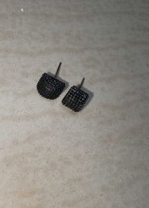 Cute Little Earing Combo🥰