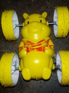 Winnie the Pooh Pull Back Toy Car