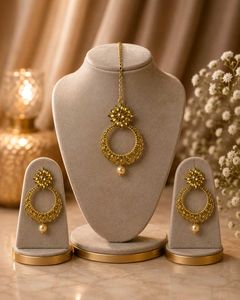 Exquisite Gold-Toned Maang Tikka & Earrings Set