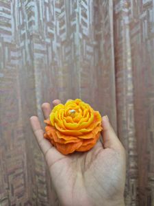 Golden Bloom Candle