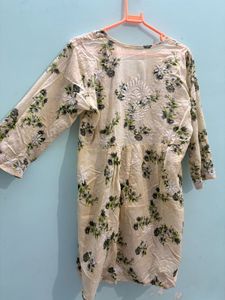 Elegant Chikankari Kurta