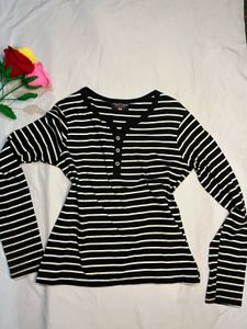 Black & White Long Sleeve Tee