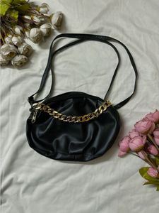 Chic Black Chain Shoulder Bag
