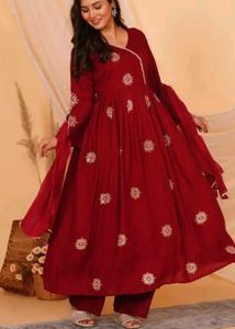 Elegant Maroon Kurta Set
