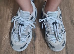 Sports Shoes For Women