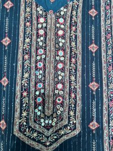 Elegant Blue Embroidered Kurta