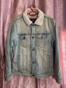 hollister deniam jackets
