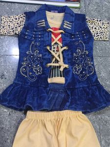 Cute Denim Jacket and Leggings Set
