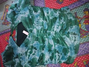 Stylish Ruched Tie-Dye Top