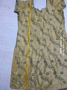 Embroidered V-Neck 3xl suit set