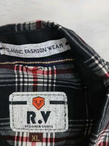Men's Classic Plaid Flannel Shirt