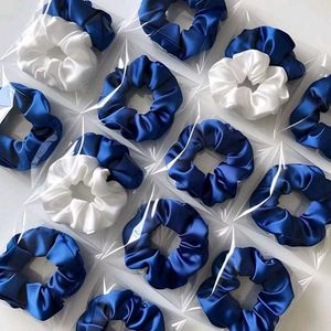 ✨ Satin Scrunchies set 🌷🎀