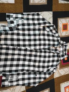 Women's Black & White Checked Shirt