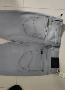 Lee Men's Casual Jeans. Like New . Unused
