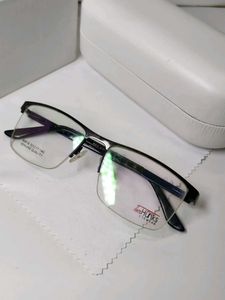 Stylish Tom Hunks Eyewear Frames