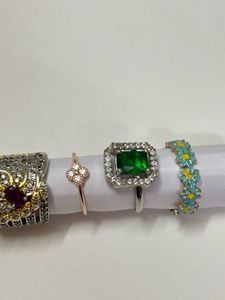 7 Rings( u can make offers)