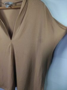 H&amp;M Chic Beige V-Neck Tunic Top