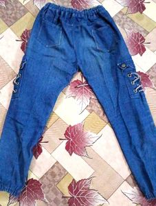 Stylish Denim Pants with Eyelet Detail