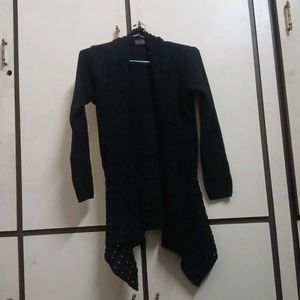 Stylish Black Knit Shrug
