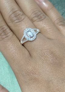 💎 925 Sterling Silver Oval Sparkle Ring