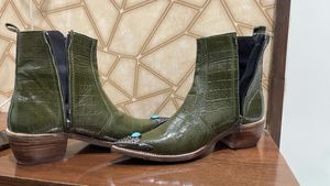 Stylish Green Croc Embossed Boots