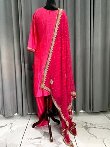Sale !🎉Ethnic Kurta &amp;Salwar With Dupatta