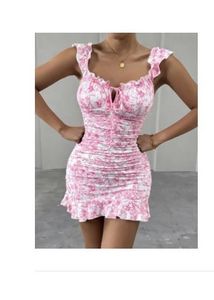 Chic Pink Floral Ruched Mini Dress