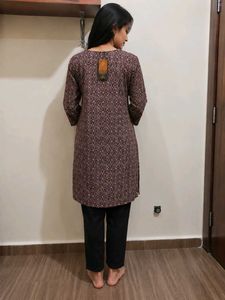 Maroon Printed Cotton short Kurti  size - S