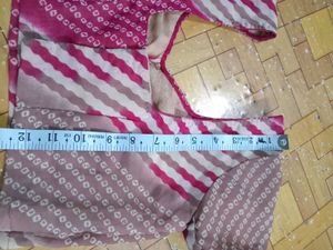 Pink &amp; White Bandhani Saree