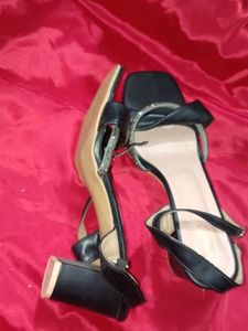 Stylish Black Heels with Embellished Straps