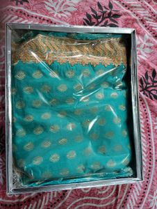 Stunning Teal &amp; Gold Saree