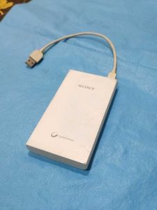 Sony power bank (10000 mah)