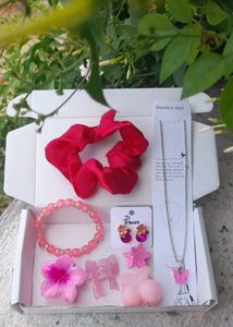 Charming Pink Jewelry Set