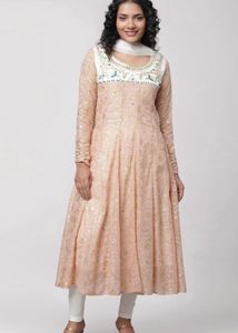 Elegant Peach Embroidered Kurta