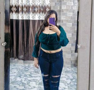 Beautiful Top Nd Jeans