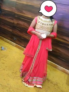 Skirt style suit