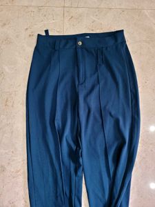 Stylish Women's Straightfit High Rise Pants