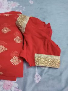 Beautiful ❤️ Saree With Blouse Paticot