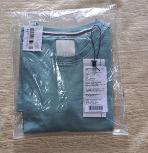 UTH Boys T Shirt(blue)