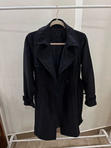 CLASSIC BLACK DOUBLE BREASTED TRENCH COAT