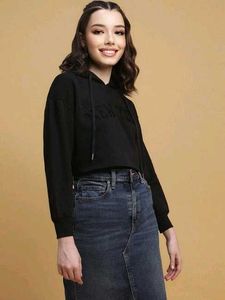 Hooded Cropped Sweatshirt