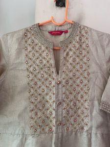 Morpankh Kurta