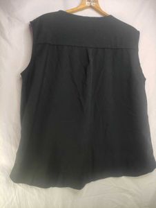 Sleeveless Black Blouse LR-8